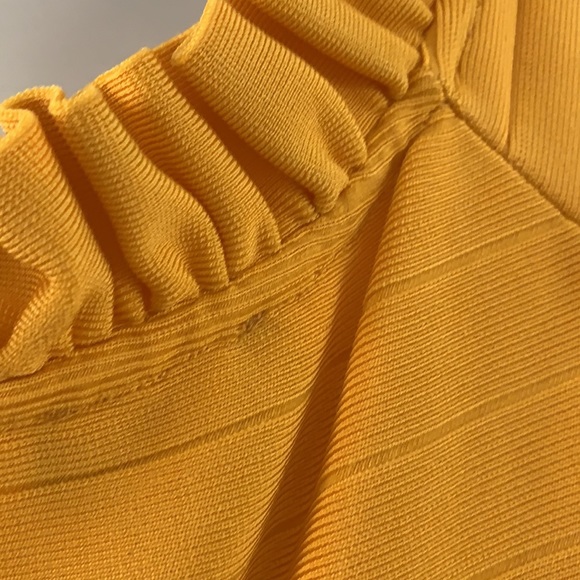 Stunning Bebe dress - Picture 13 of 16